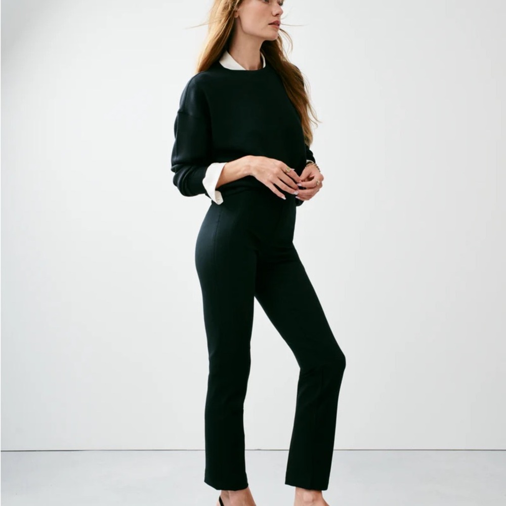 SPANXsmooth PerfectFit Ponte Slim Straight Pant-Small Petite